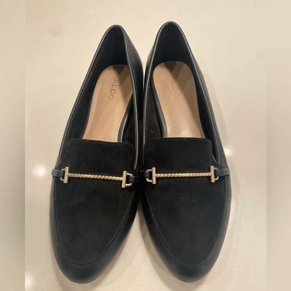 Aldo Women's Black Loafer size 9.0